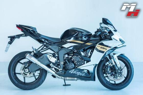 KAWASAKI NINJA ZX-6R KAWASAKI NINJA ZX-6R